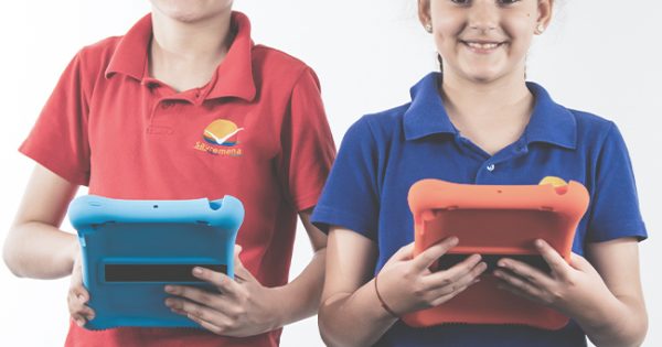 Naša-deca-odrastaju-i-obrazuju-se-uz-tehnologije!