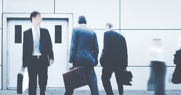 Robin-Šarma--50-poslovnih-+-životnih-lekcija-koje-sam-naučio-u-2012.-godini